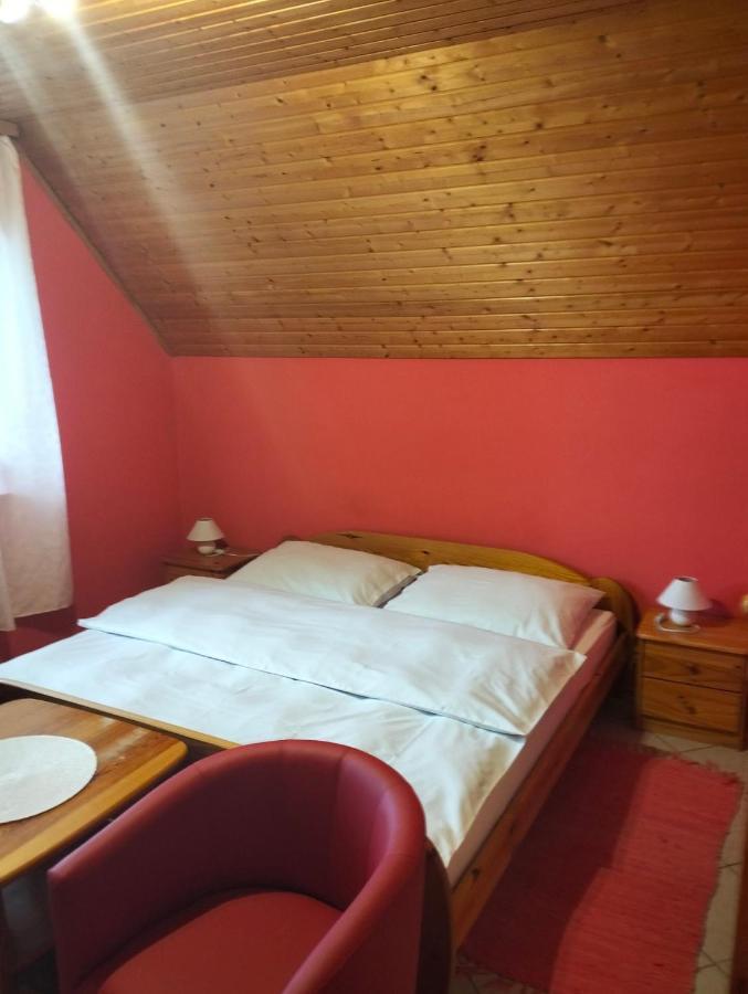 A-Privat Hotell Liptovský Mikuláš Exteriör bild